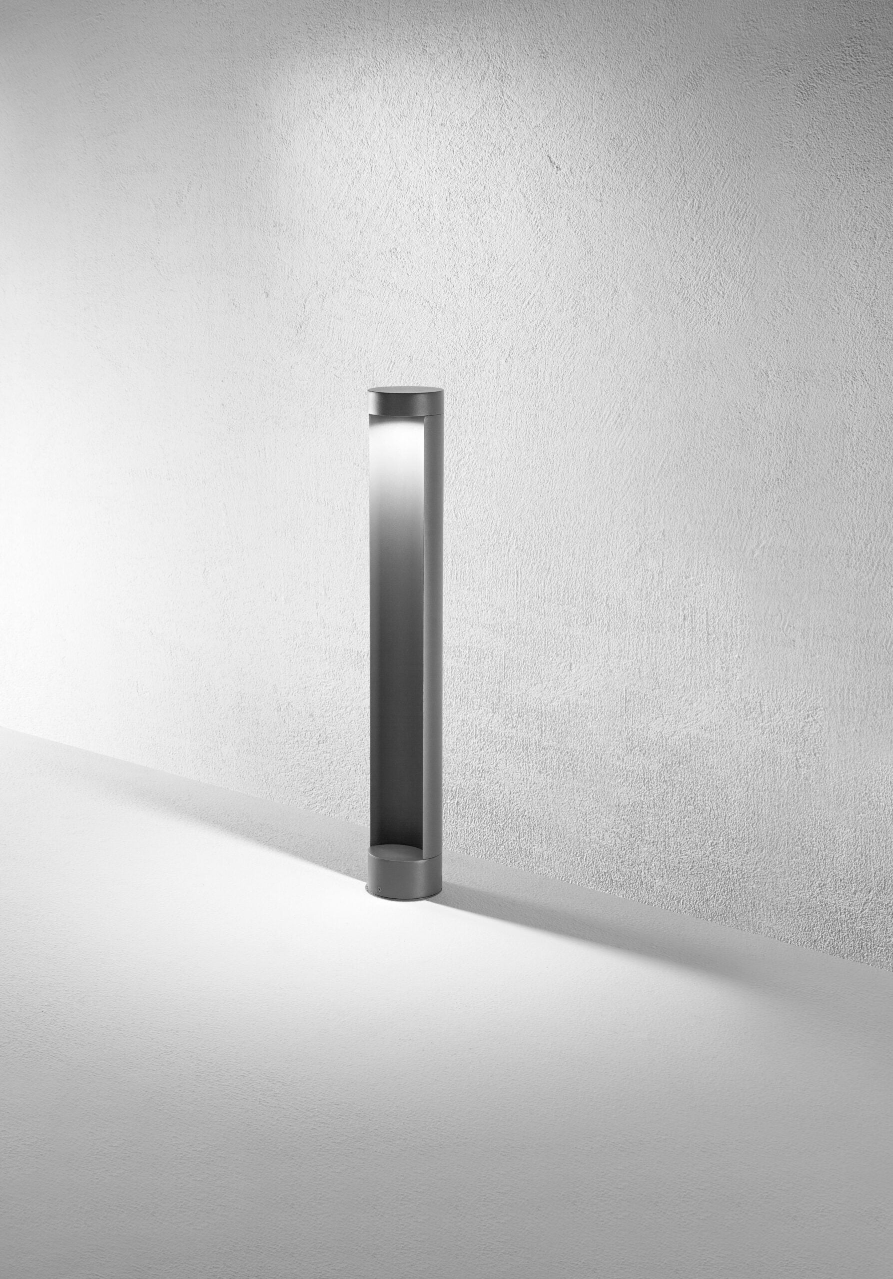 Paletto Aspen Tonda 5016 grande antracite Isyluce
