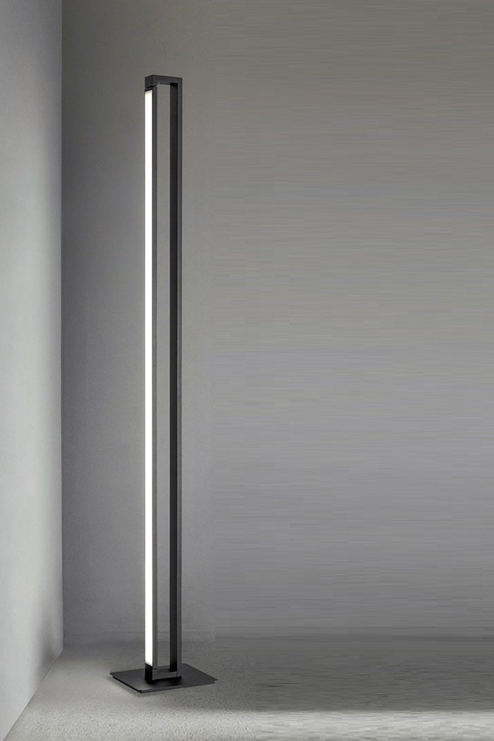 Piantana LED Perenz Sway 6633 nera dimmerabile orientabile
