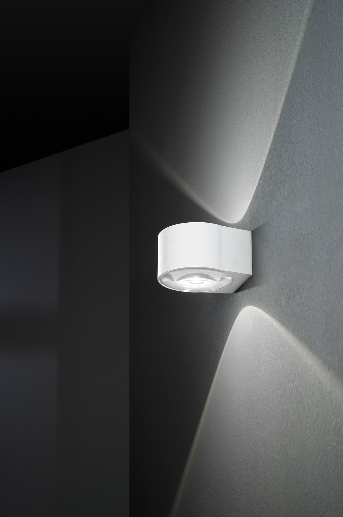 Applique LED da Esterno IP65 Biemissione 6W Perenz Vision 6770 B LC Bianco