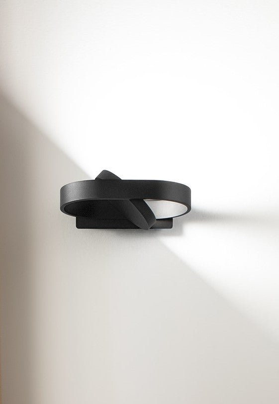 Applique LED Perenz Belt 6776 nera CCT con diffusore orientabile