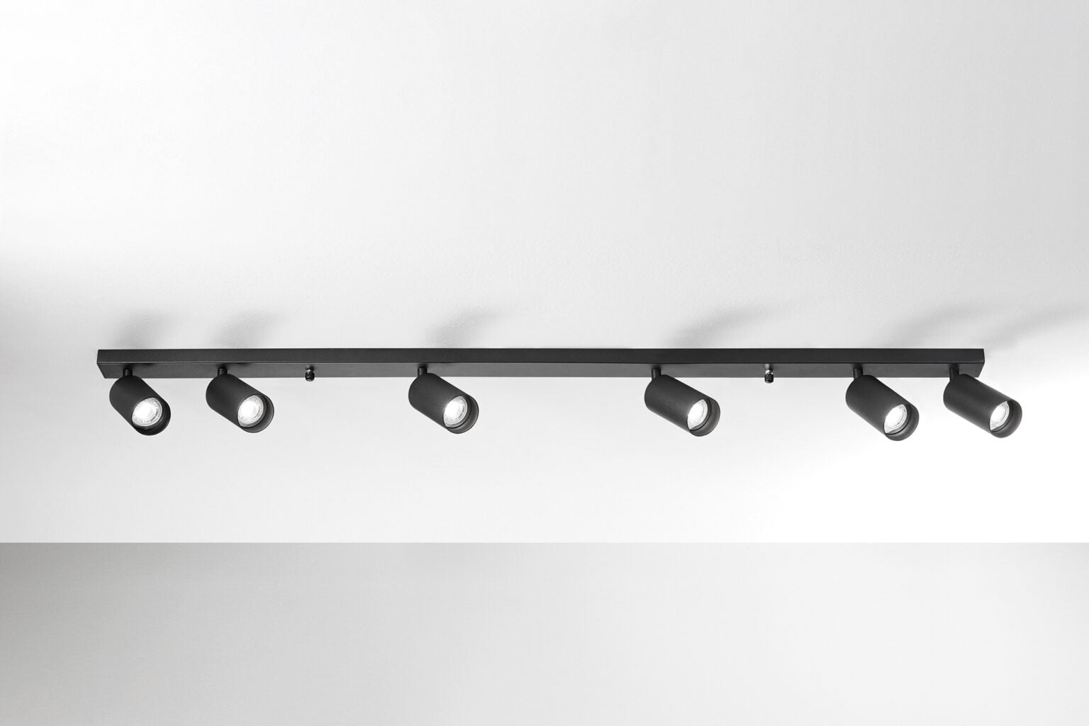 Barra con faretti orientabili GU10 nero - Isyluce SIMPLIE 777
