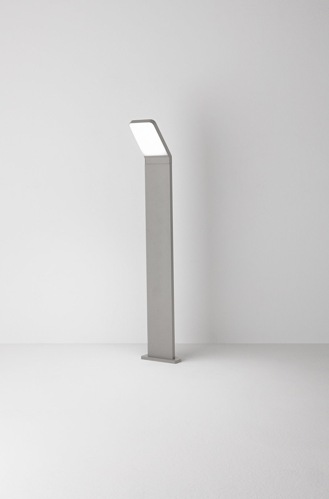 Paletto Perenz Path 8340 Grigio Cemento