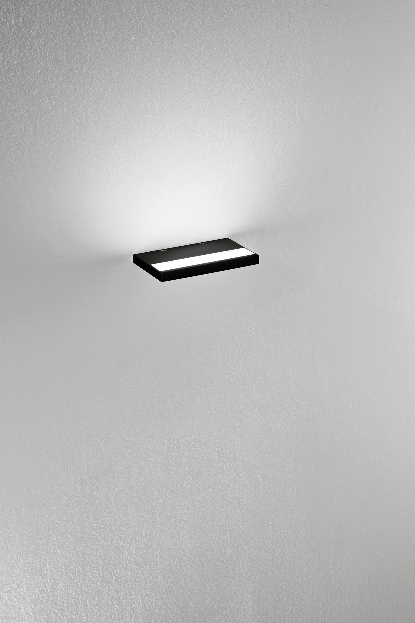 Applique da Parete Isyluce Plate Piccola 960/960B LED 12W CCT