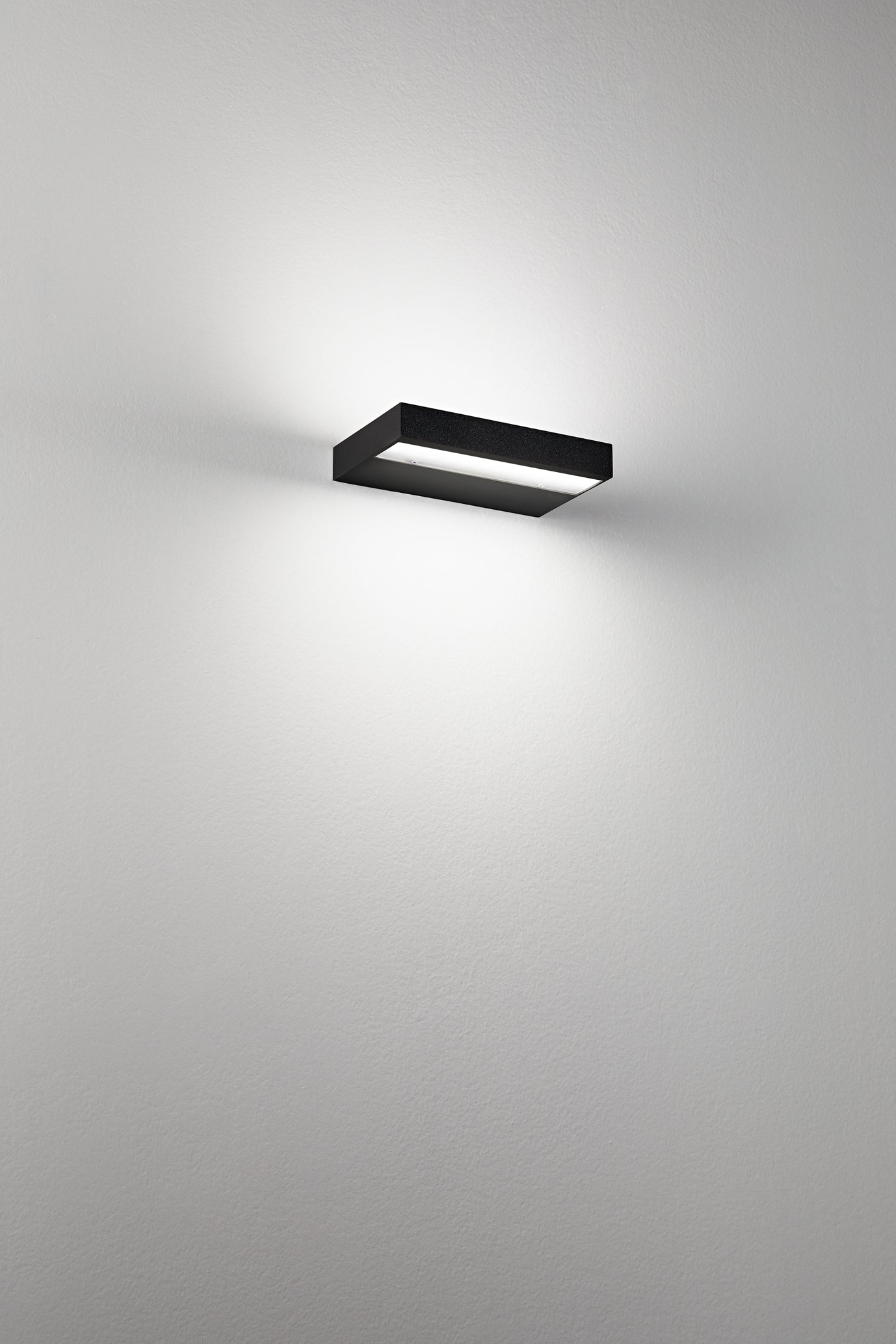 Applique da Parete Isyluce Duplex Piccola 962/962B LED 15W CCT