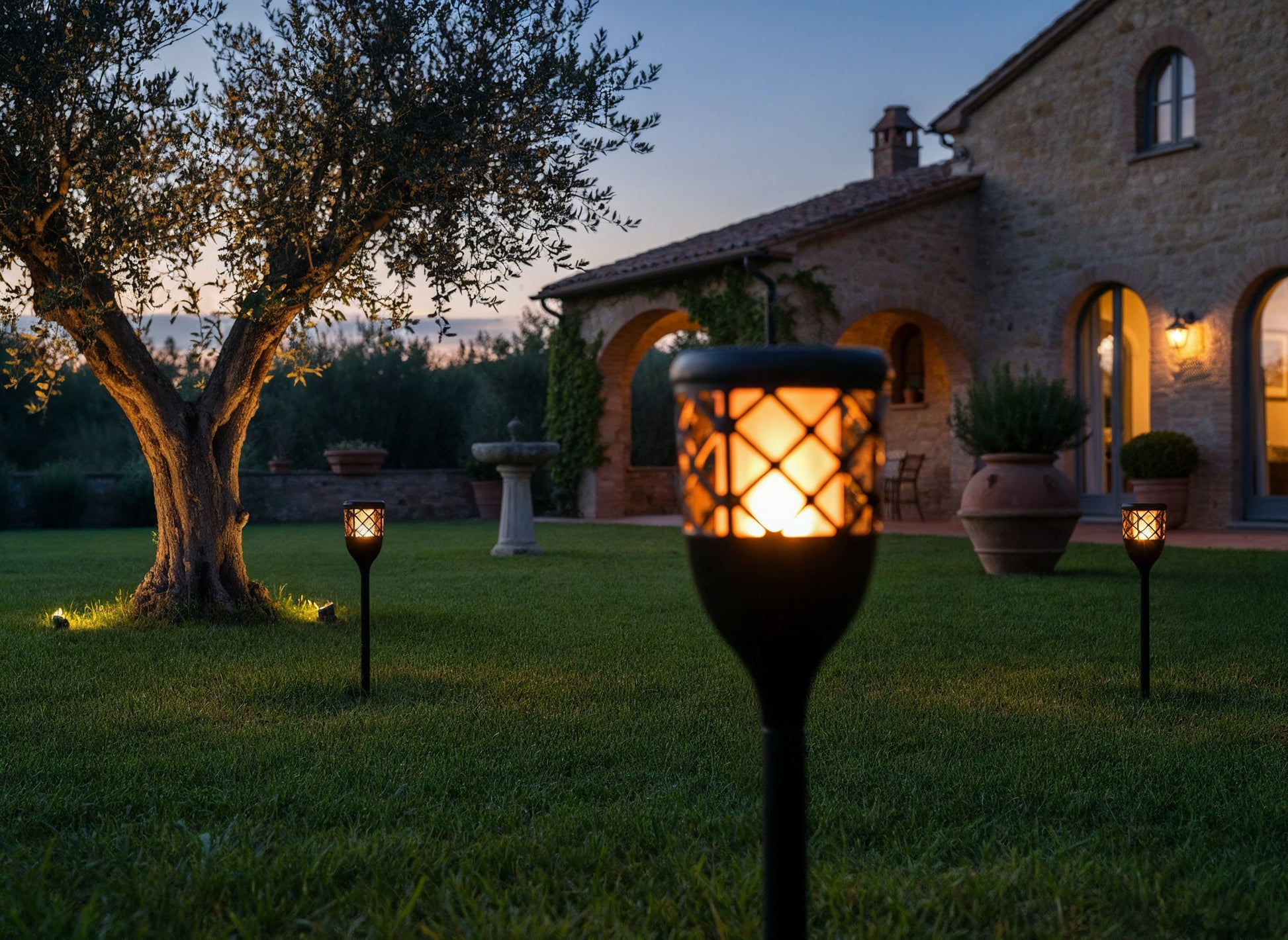 Torcia LED solare effetto fiamma appesa - Bot Lighting FLAME2N