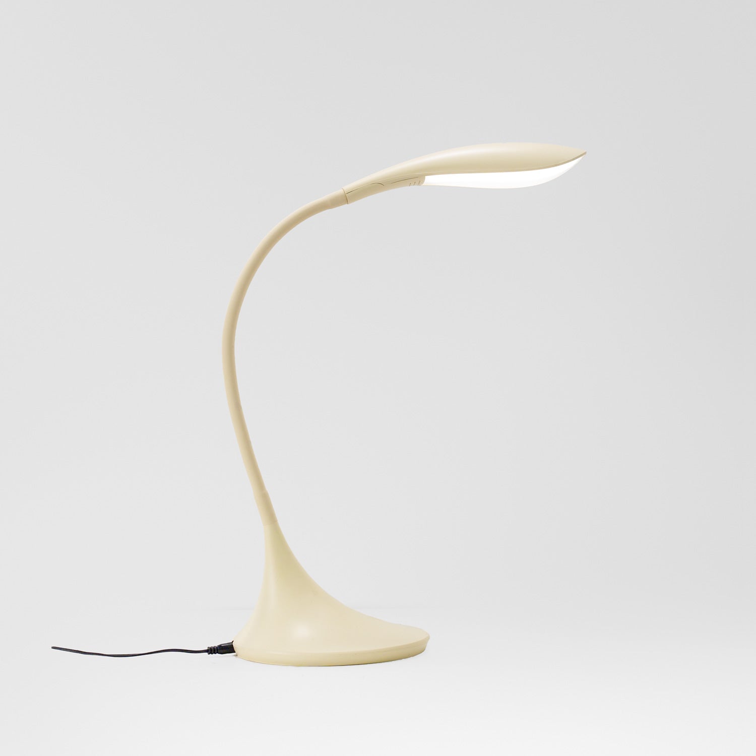 Lampada Scrivania LED Flessibile Dimmerabile Gea Luce GLS