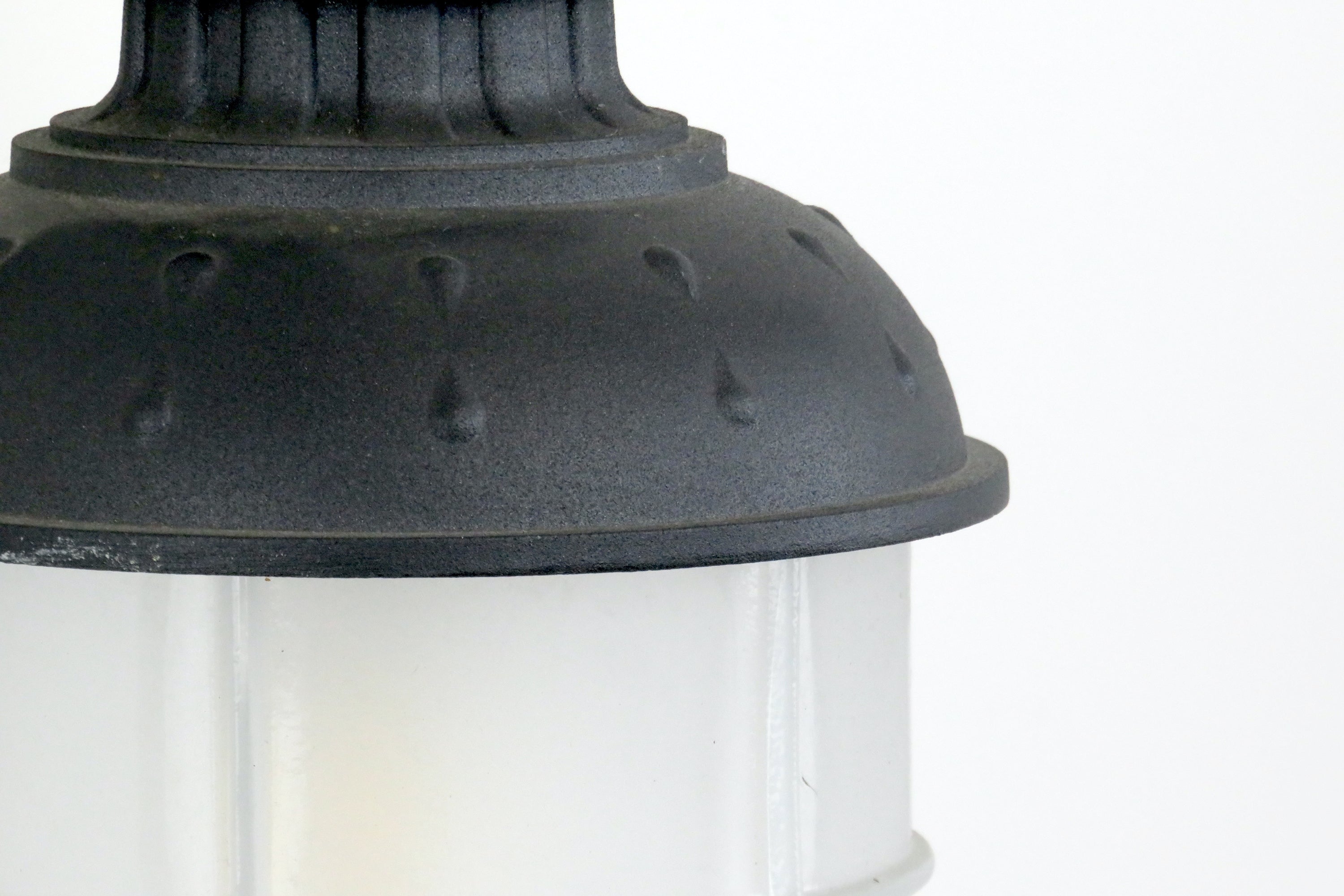 Lanterna da parete per esterno classica in alluminio antracite Surya 15210 L4