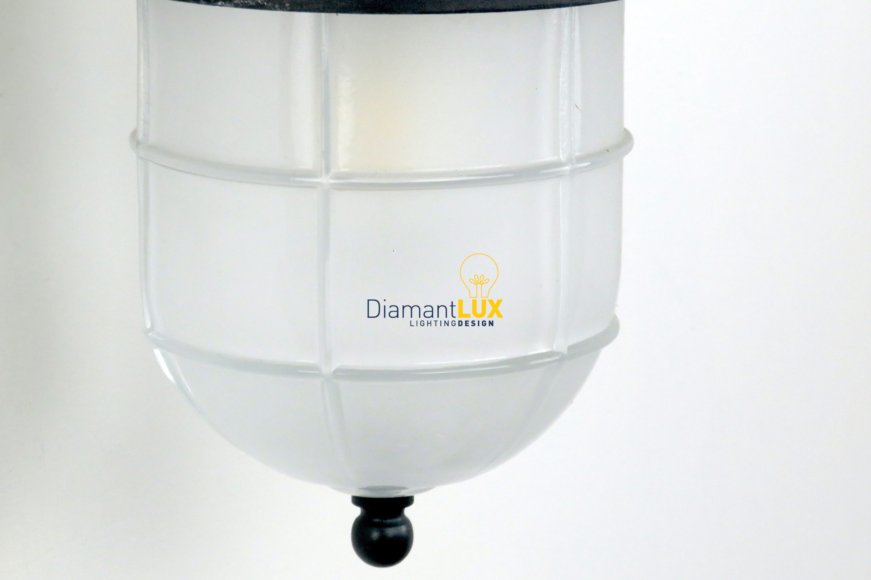 Lanterna da parete per esterno classica in alluminio antracite Surya 15210 L4