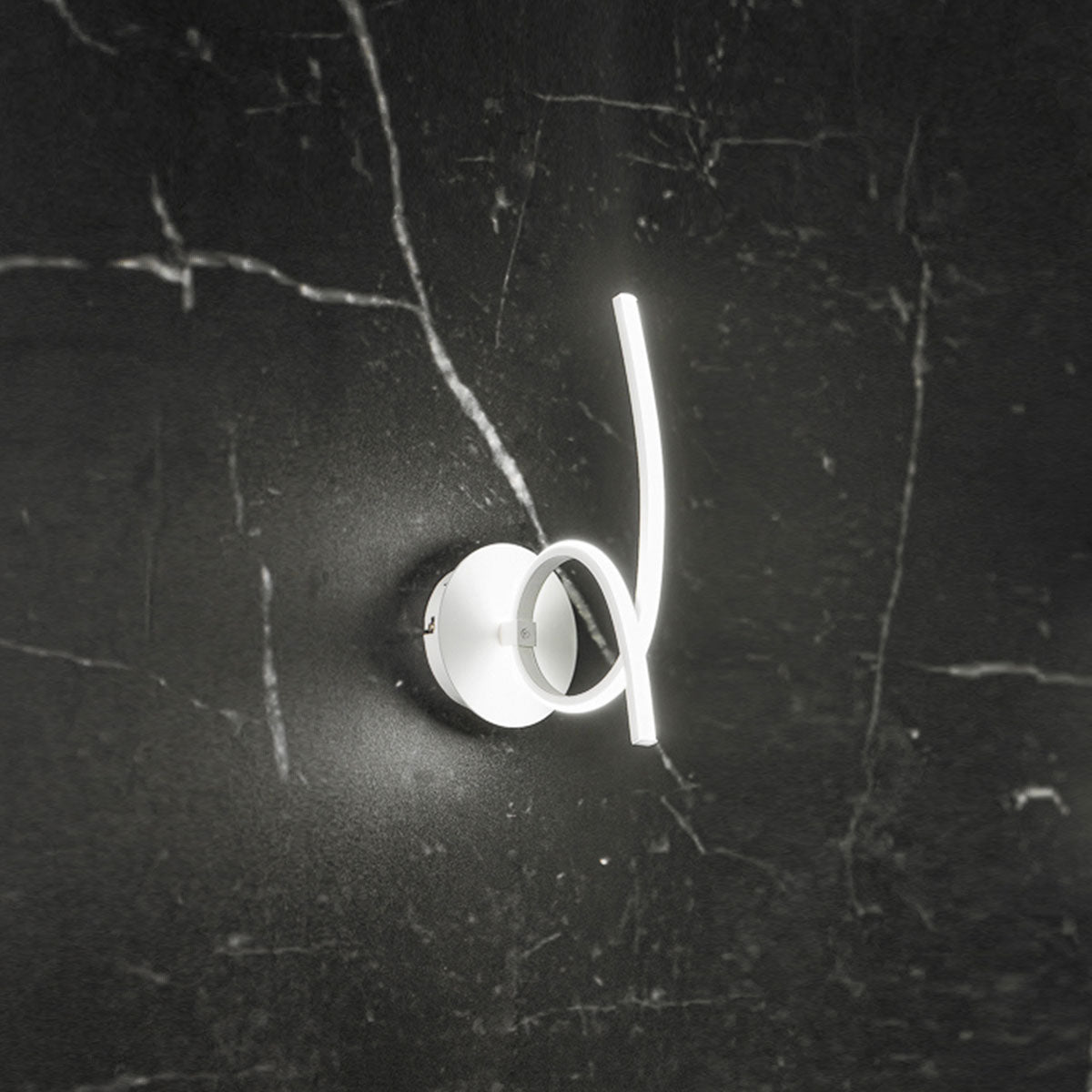 Gea Luce Tosca P/1