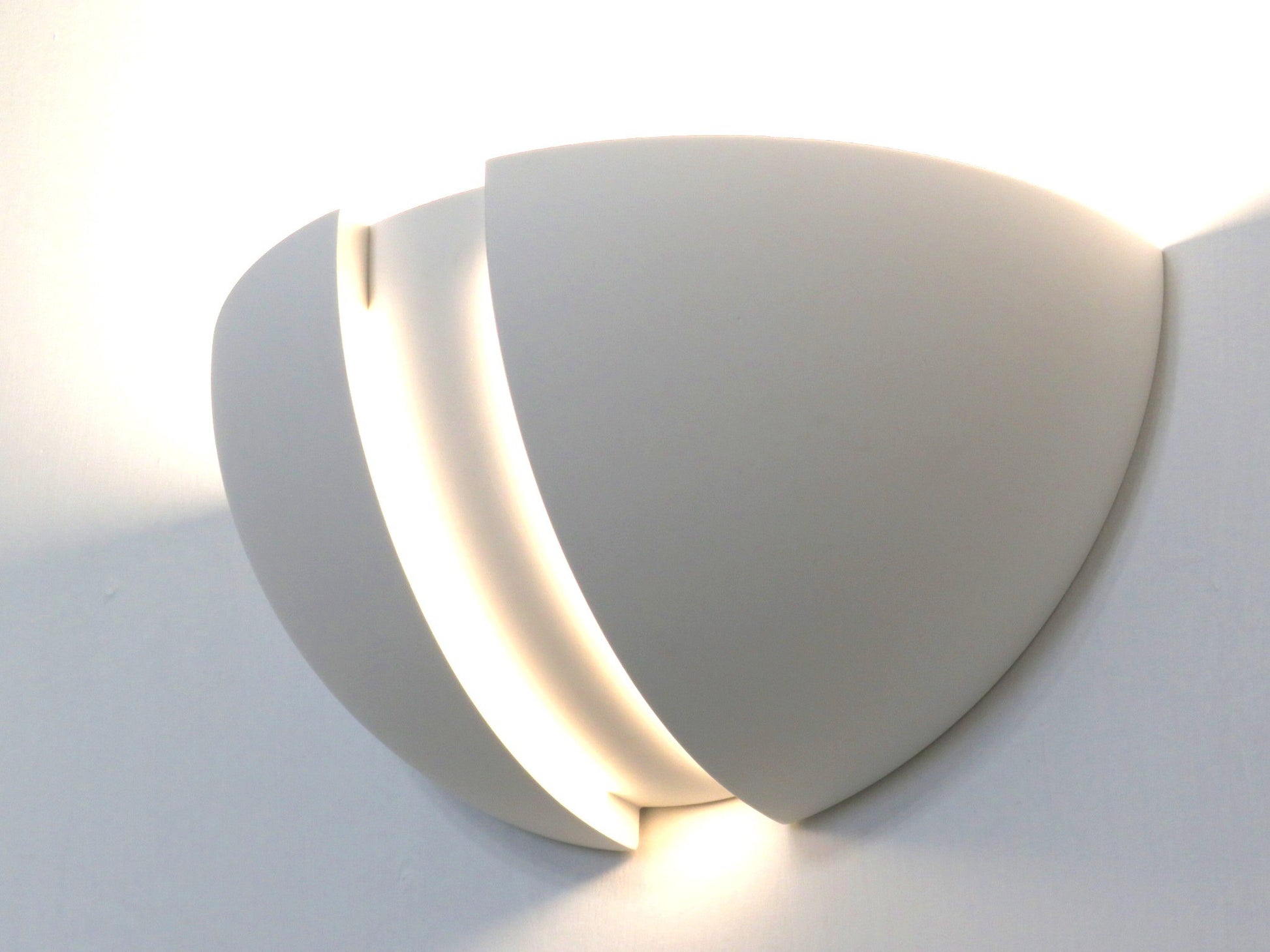 Applique gesso verniciabile W876 DIAMANTLUX – Mezzaluna bianca elegante