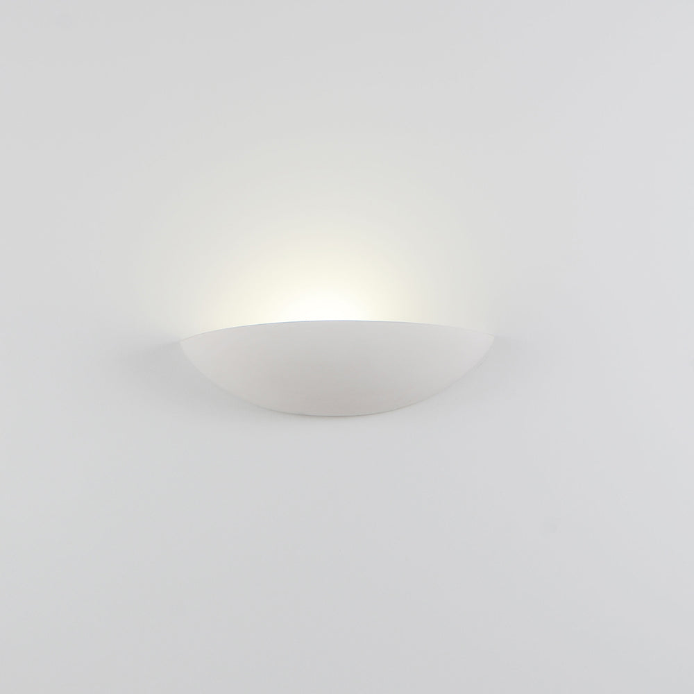 Applique da parete a conchiglia in ceramica bianca tinteggiabile Isyluce 602 SHELL, luce verso l'alto - Diamantlux