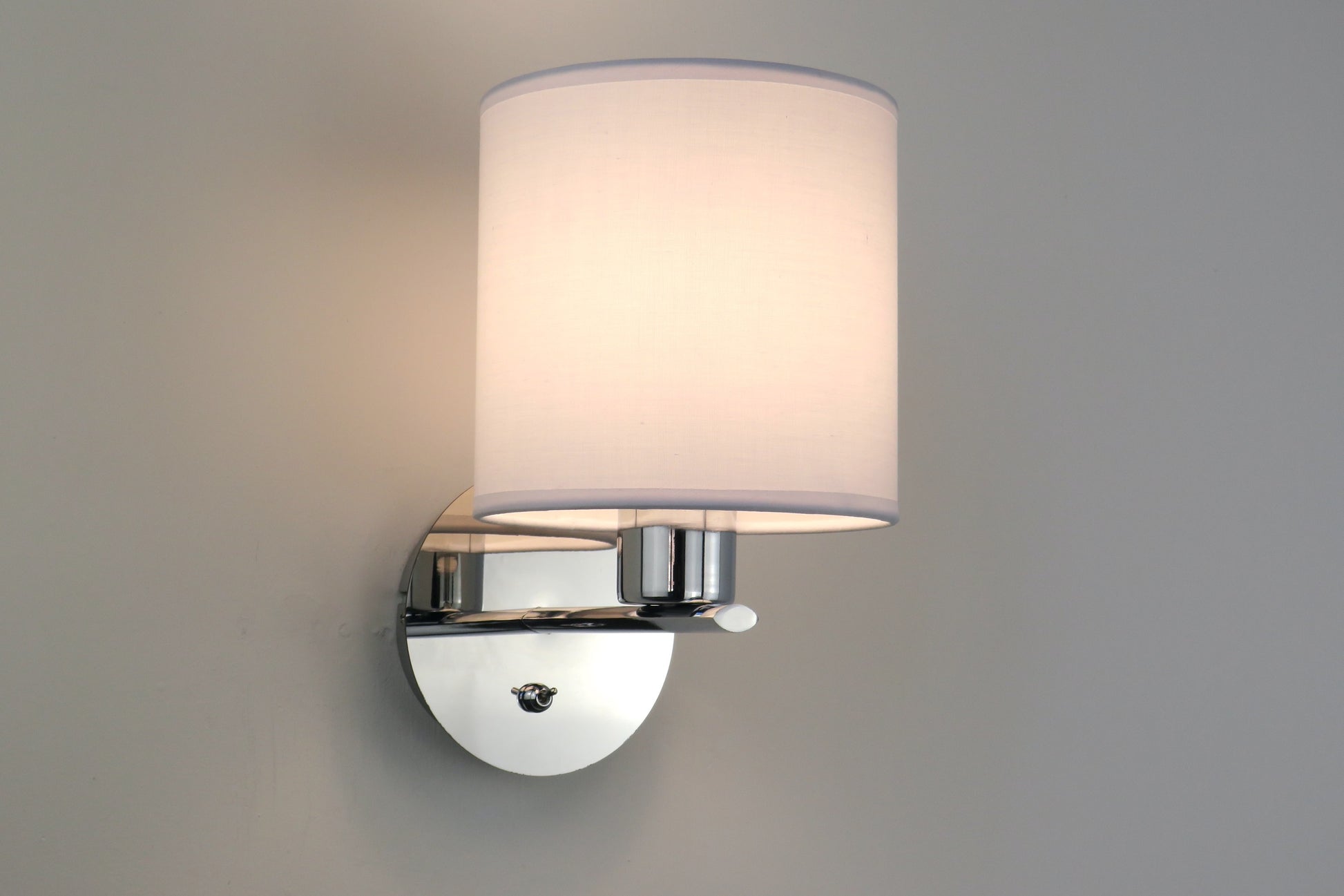 KAMIQ-A1 Applique con paralume in stoffa DIAMANTLUX