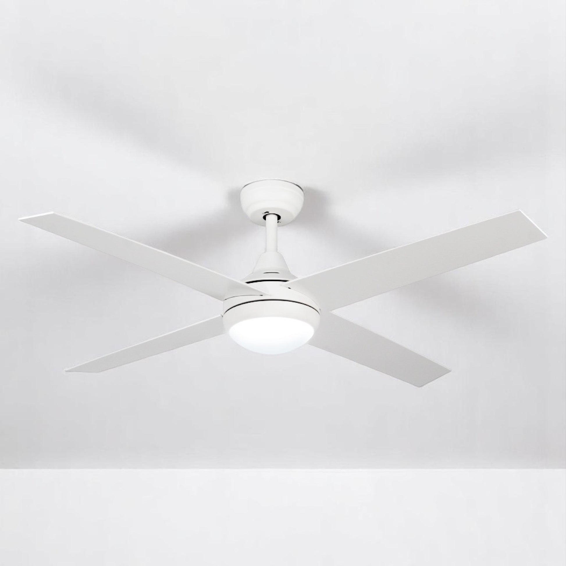 Ventilatore da soffitto con luce LED e telecomando silenzioso bianco LM8808